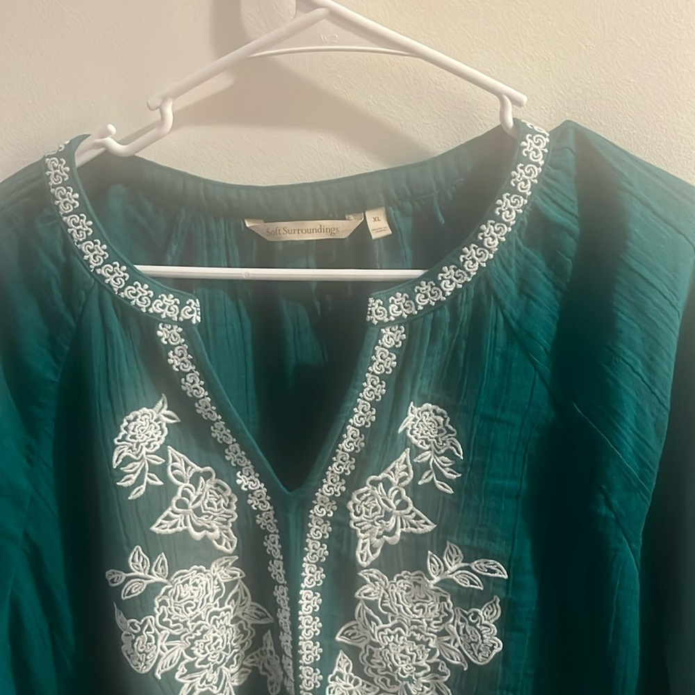 Soft Surroundings  Blouse - Picture 2 of 5